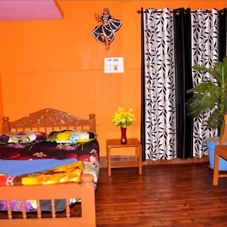 Honey Palace Homestay Madikeri Exterior photo