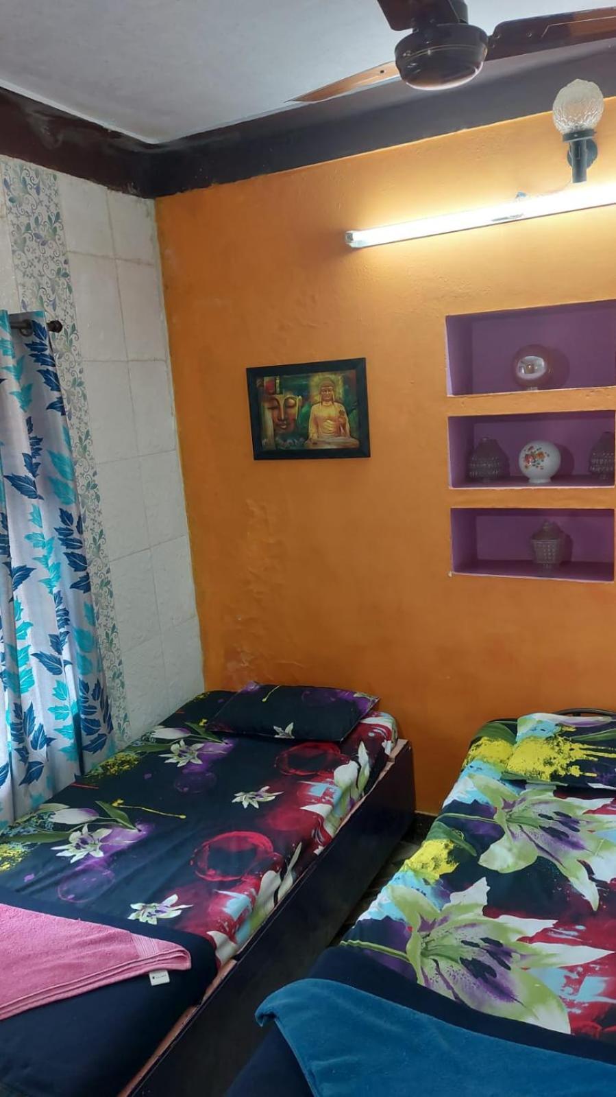 Homestay Honey Palace *